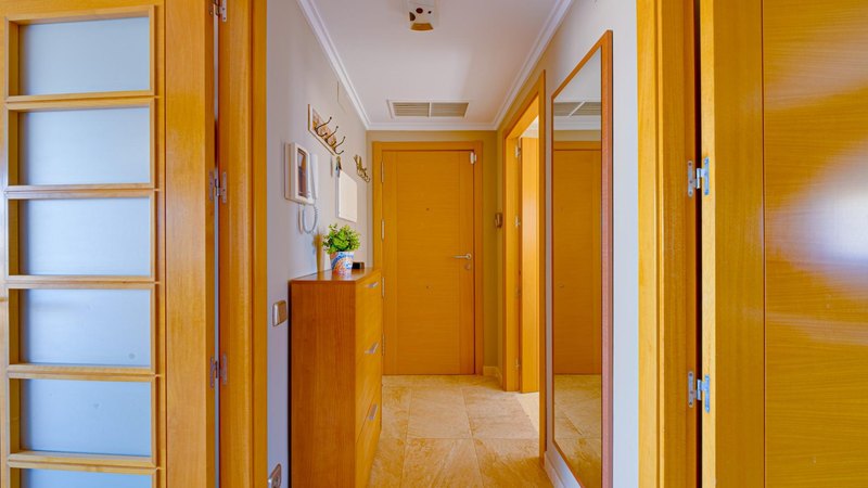 Open photo Listing photo
