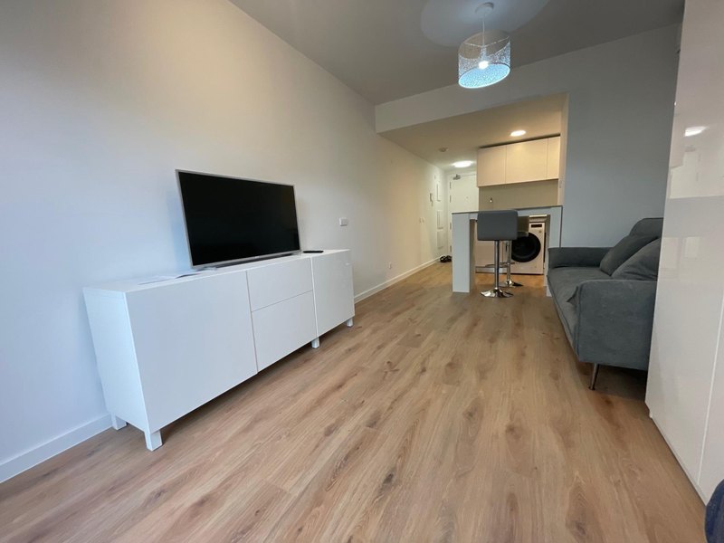 Open photo Listing photo