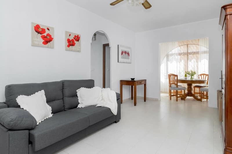 Open photo Listing photo