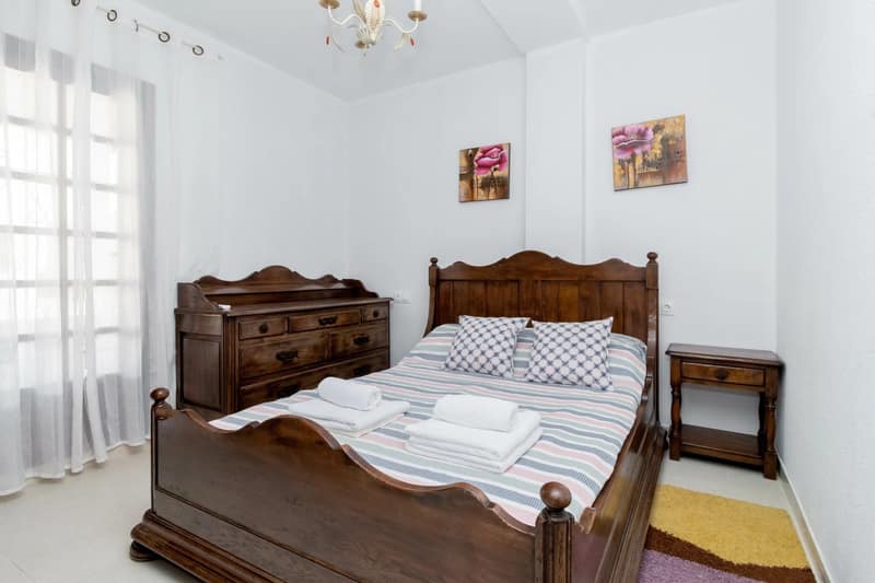 Open photo Listing photo