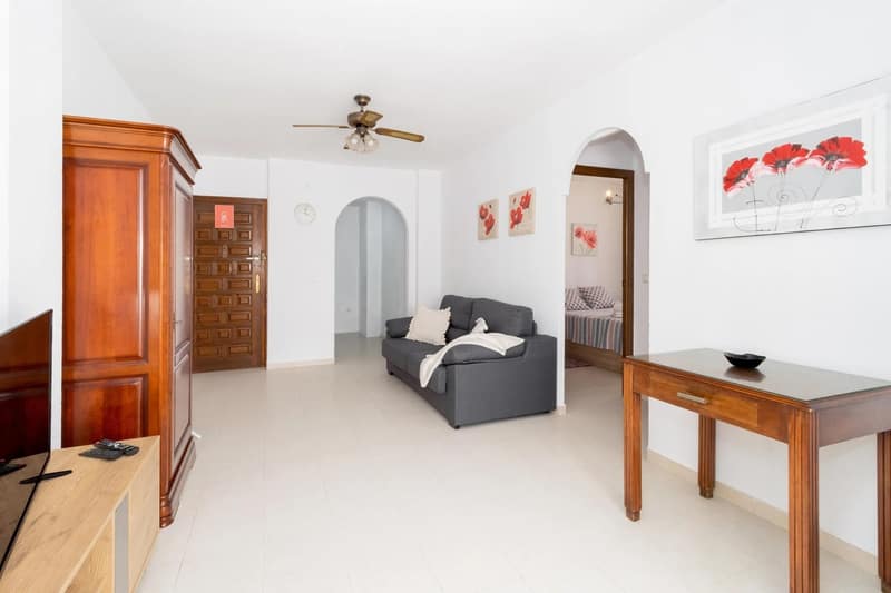Open photo Listing photo