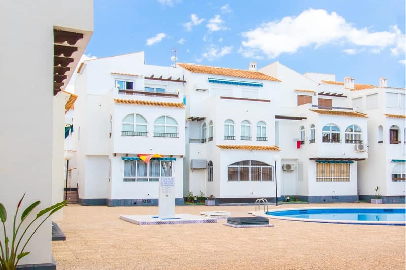 Open photo Listing photo