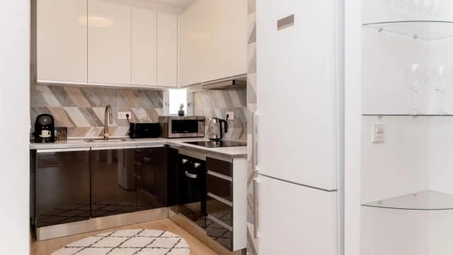 Open photo Listing photo