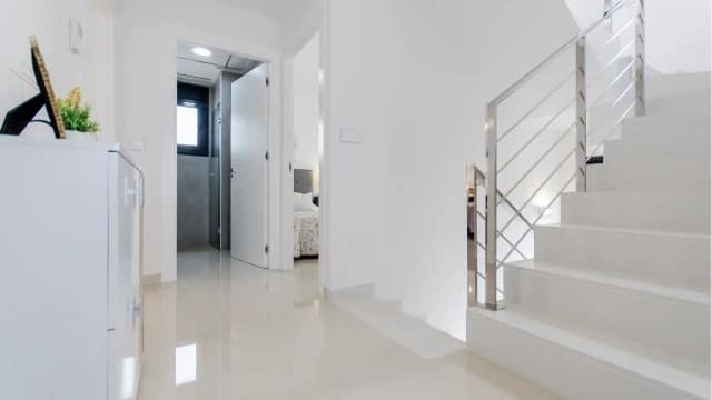 Open photo Listing photo