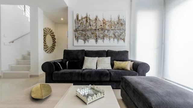 Open photo Listing photo