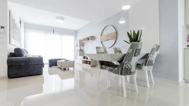 Open photo Listing photo