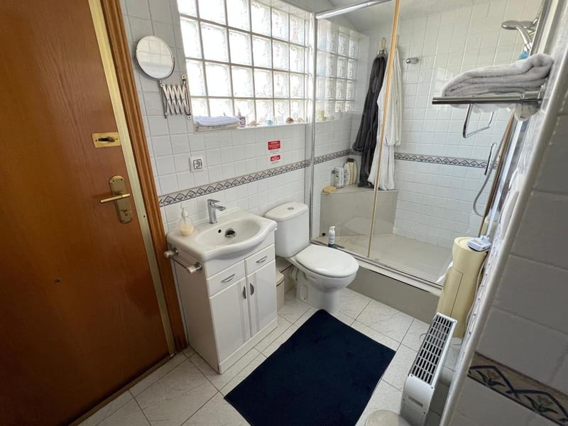 Open photo Listing photo
