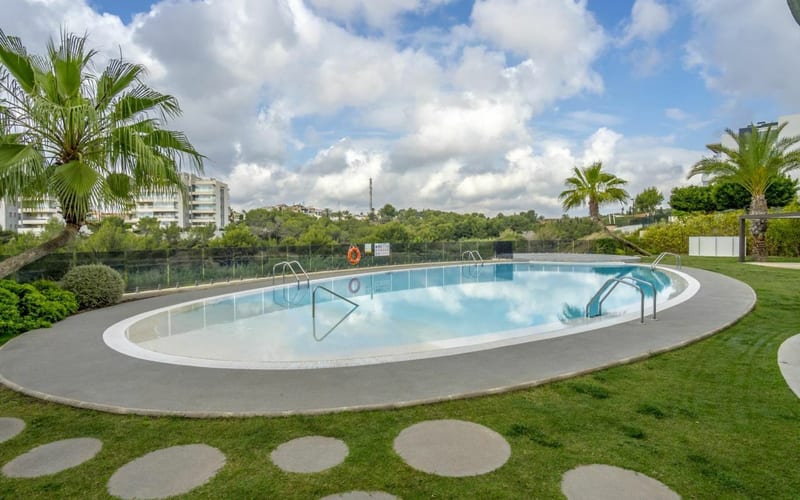 Open photo Listing photo