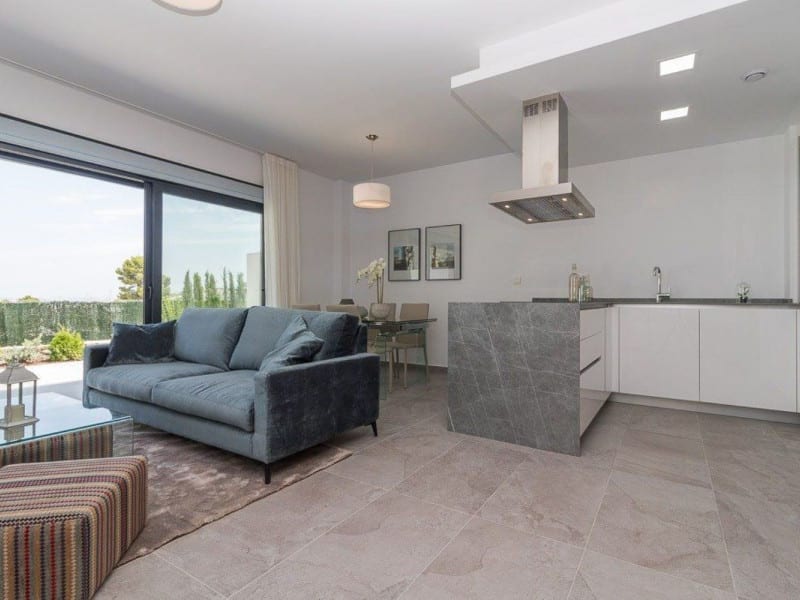 Open photo Listing photo