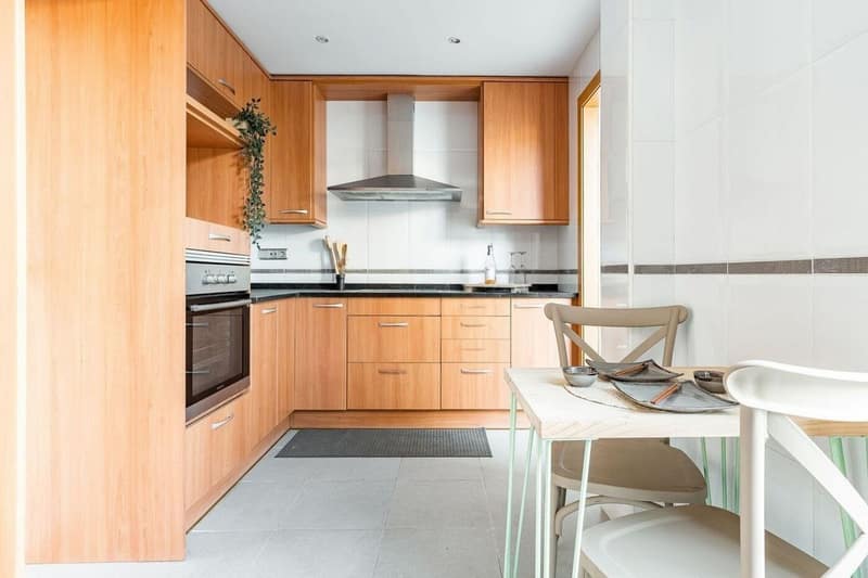 Open photo Listing photo