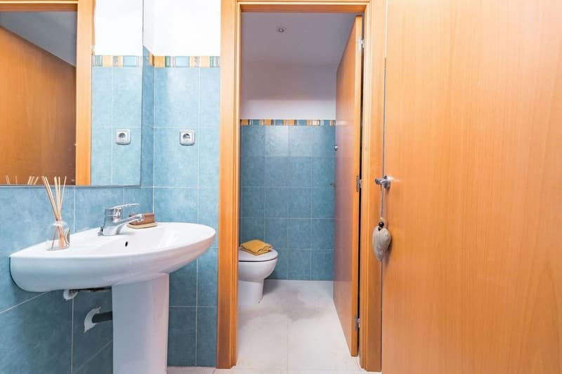 Open photo Listing photo