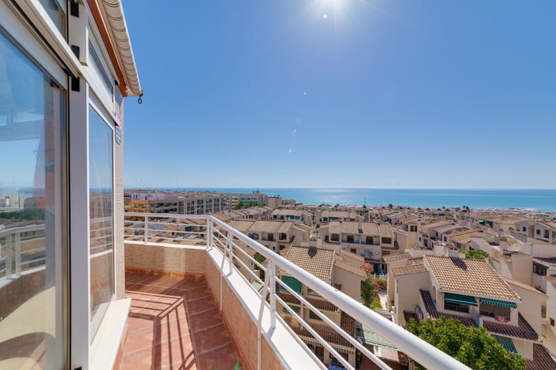 Open photo Listing photo