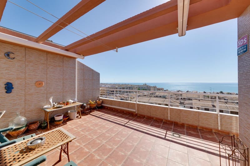 Open photo Listing photo
