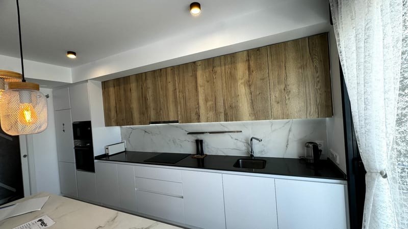 Open photo Listing photo