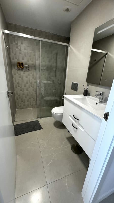 Open photo Listing photo