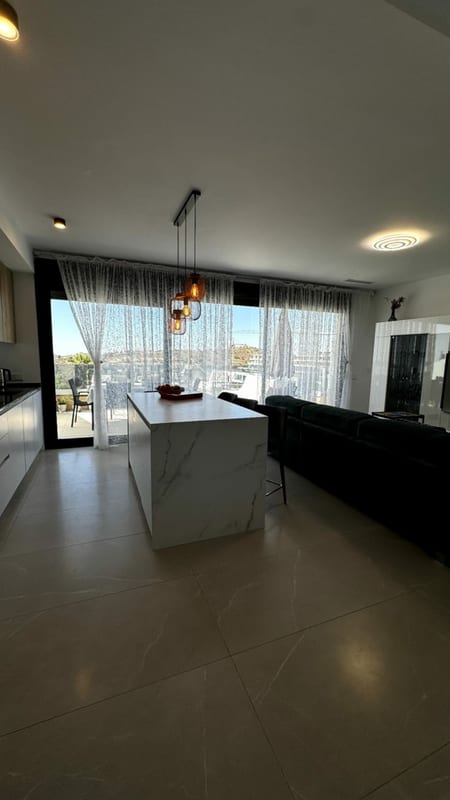Open photo Listing photo