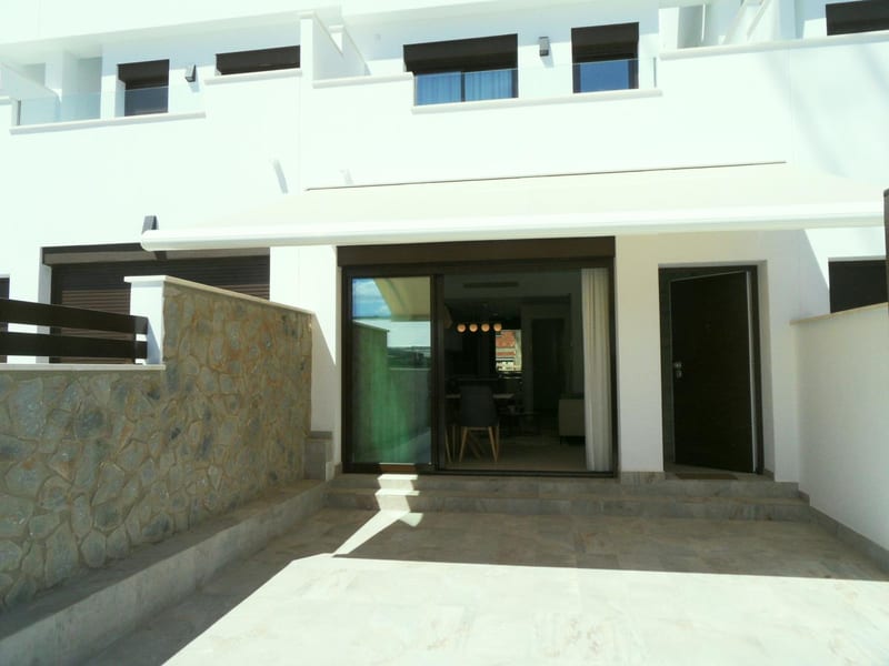 Open photo Listing photo