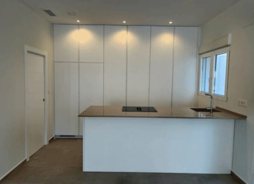 Open photo Listing photo