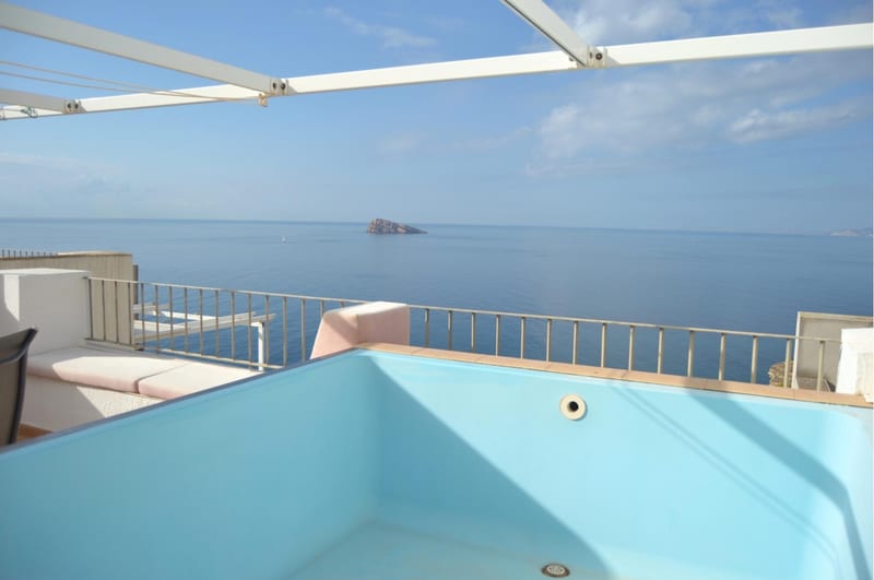 Open photo Listing photo