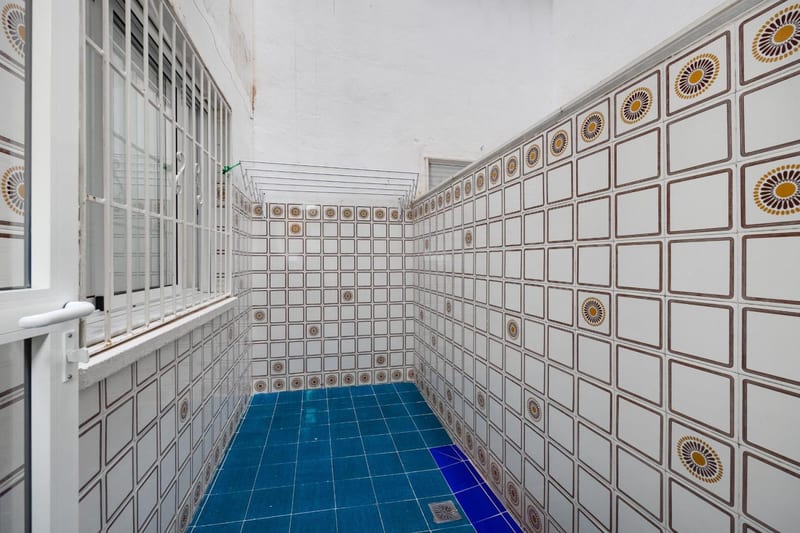 Open photo Listing photo