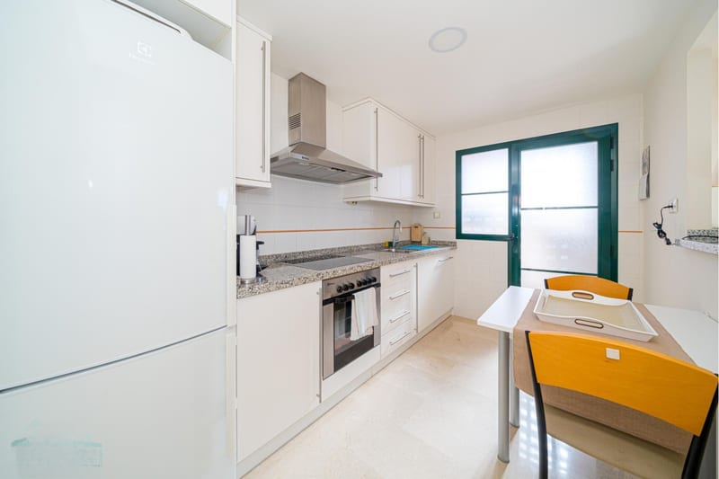 Open photo Listing photo