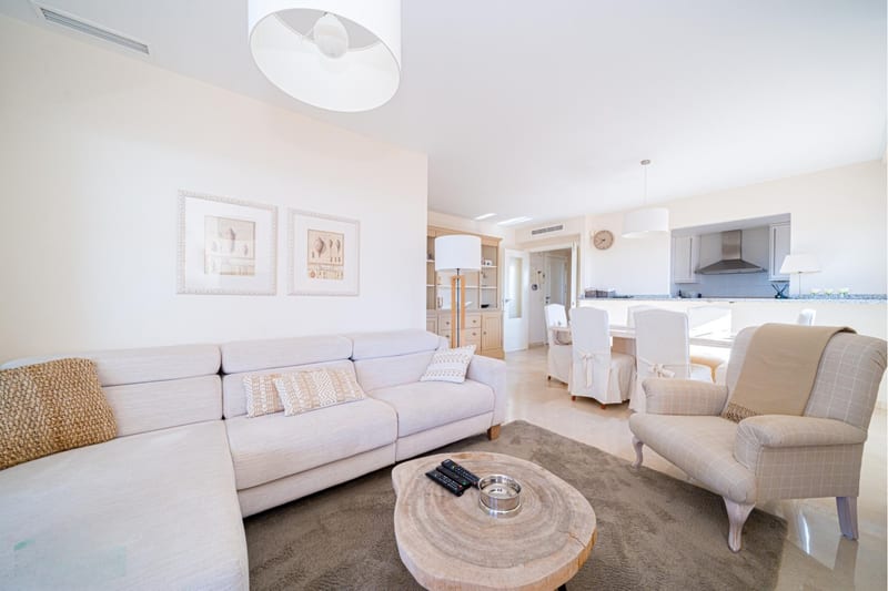 Open photo Listing photo