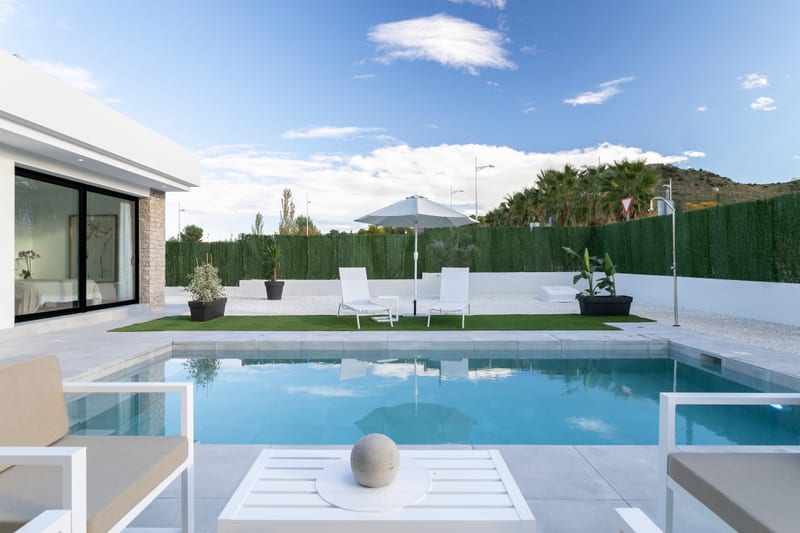 Open photo Listing photo