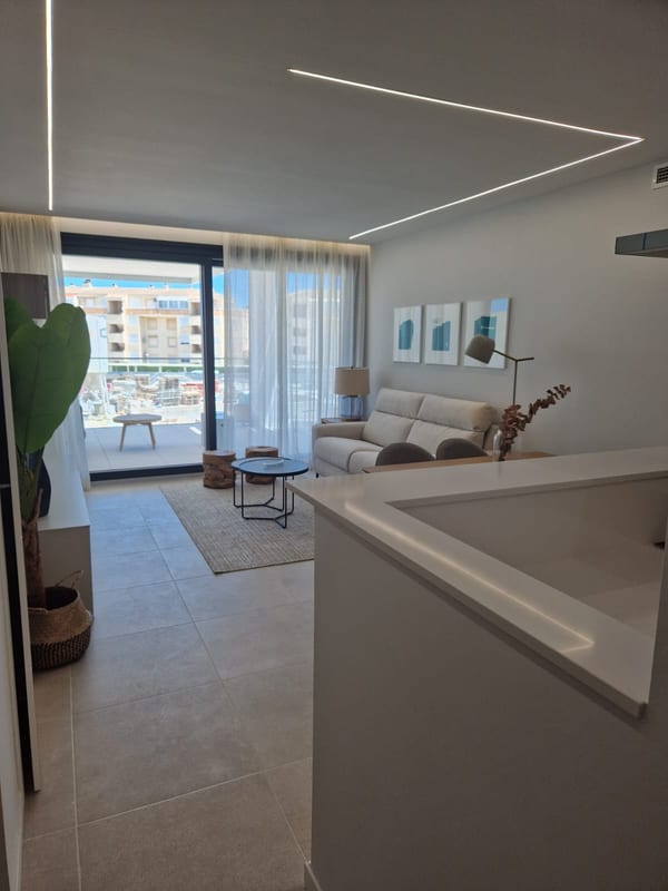 Open photo Listing photo
