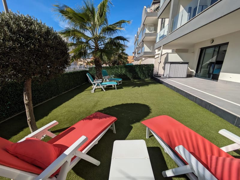 Open photo Listing photo