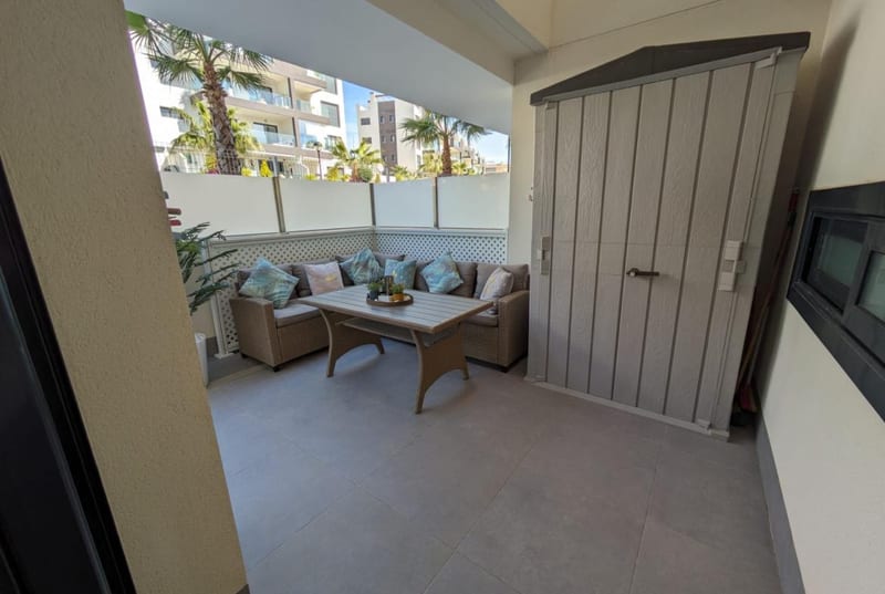 Open photo Listing photo
