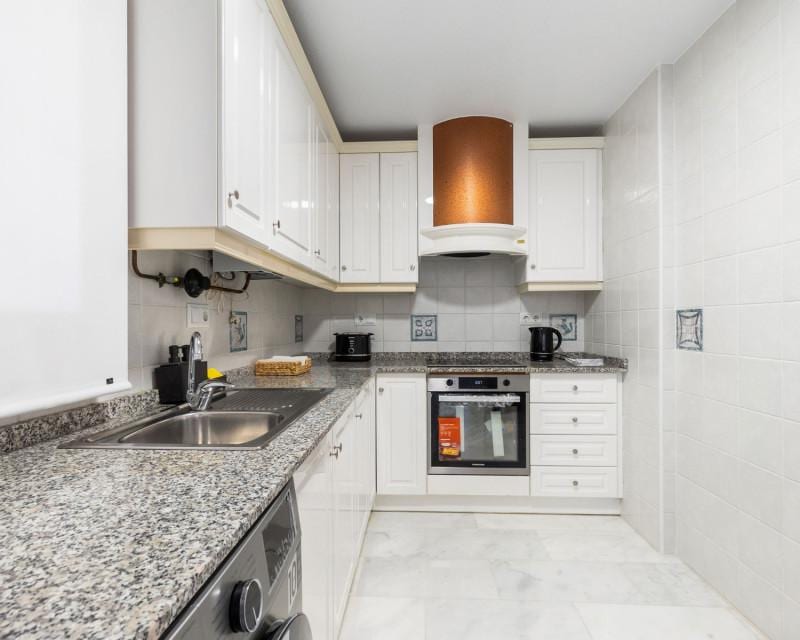 Open photo Listing photo