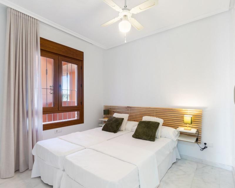 Open photo Listing photo