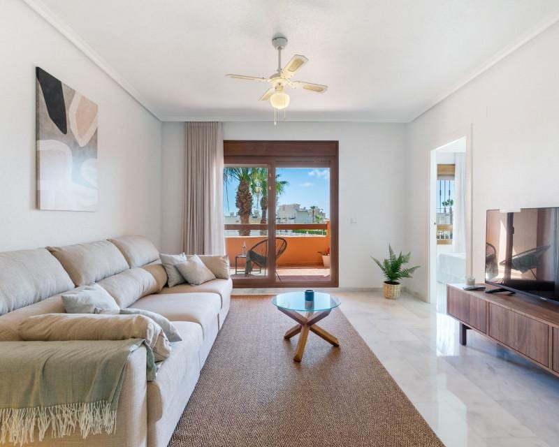 Open photo Listing photo
