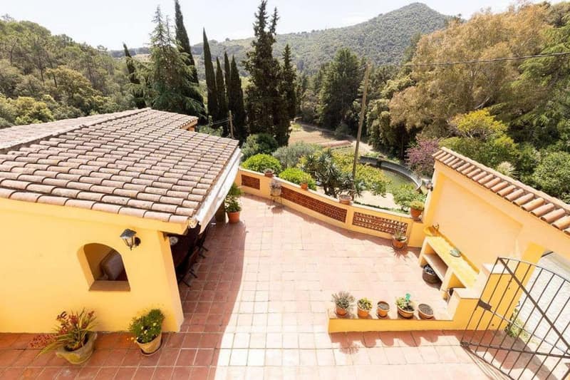 Open photo Listing photo