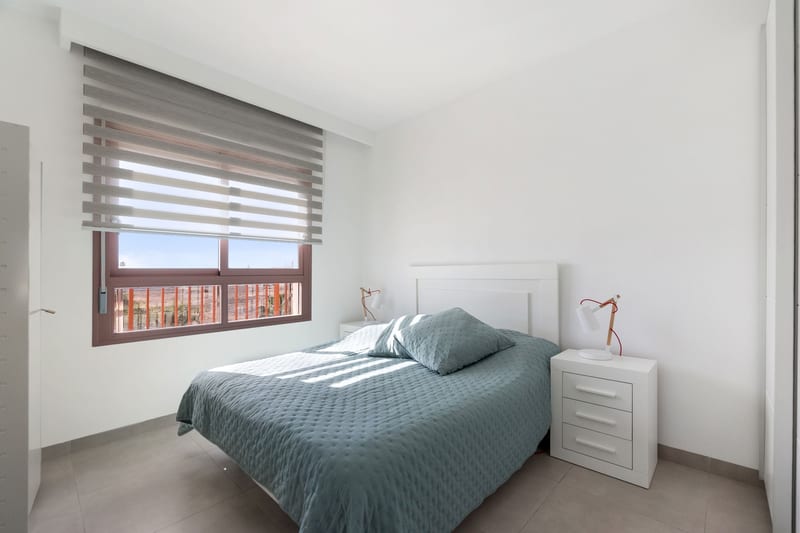 Open photo Listing photo