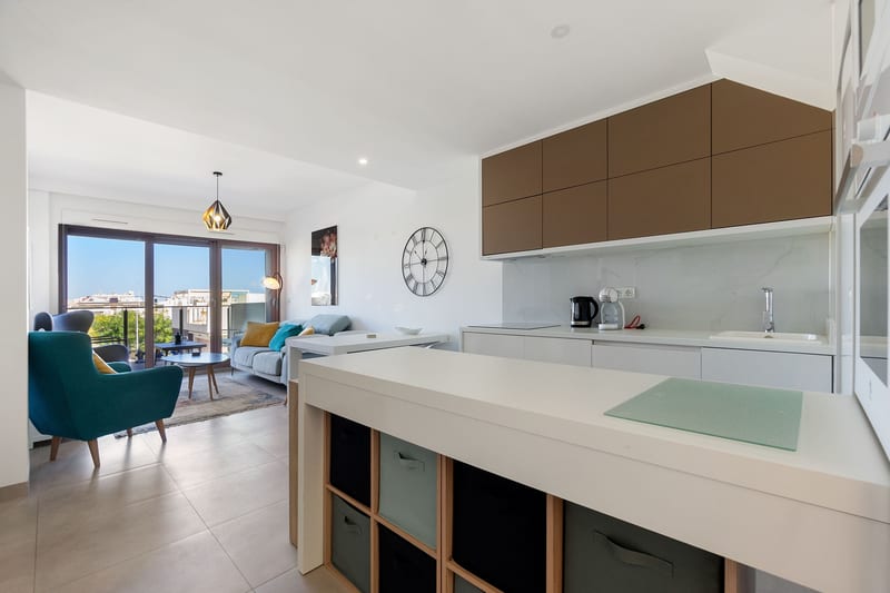 Open photo Listing photo
