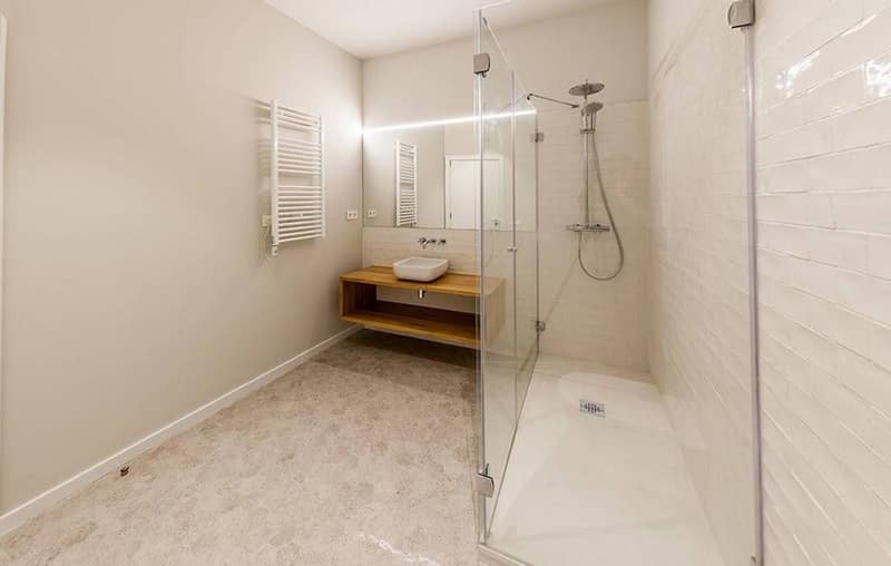 Open photo Listing photo