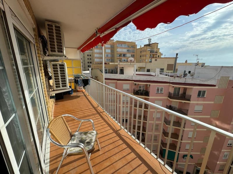 Open photo Listing photo