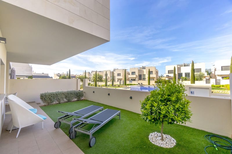 Open photo Listing photo