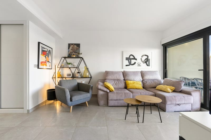 Open photo Listing photo