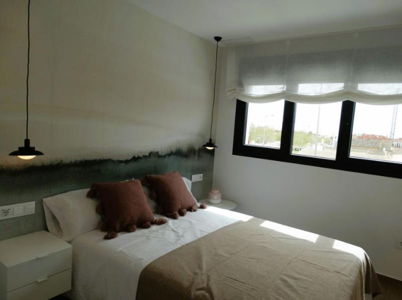 Open photo Listing photo