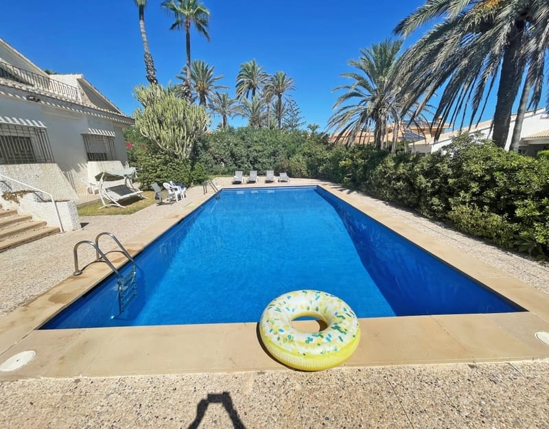 Open photo Listing photo