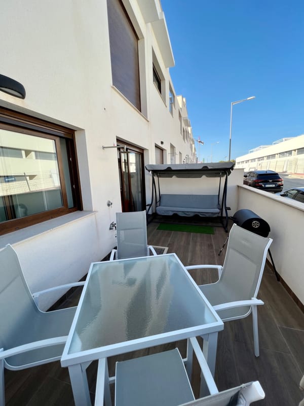 Open photo Listing photo