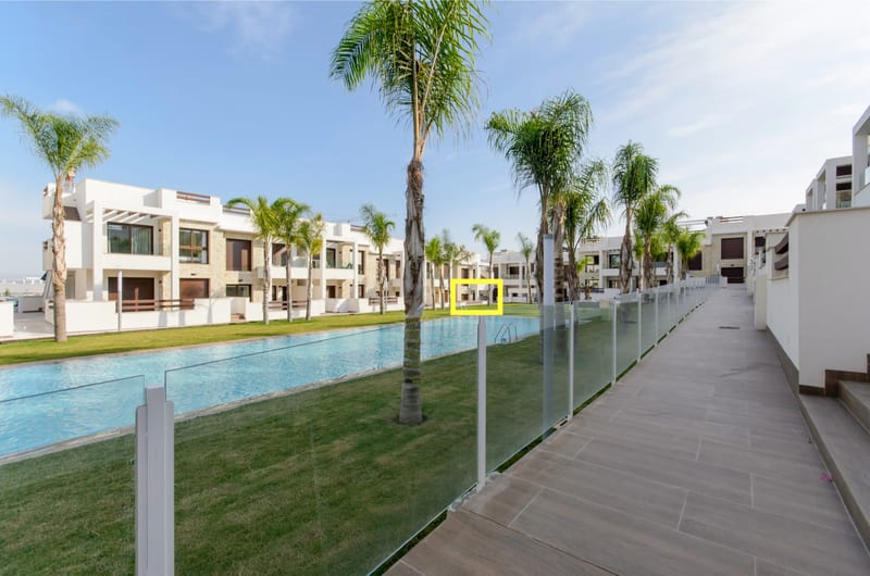 Open photo Listing photo