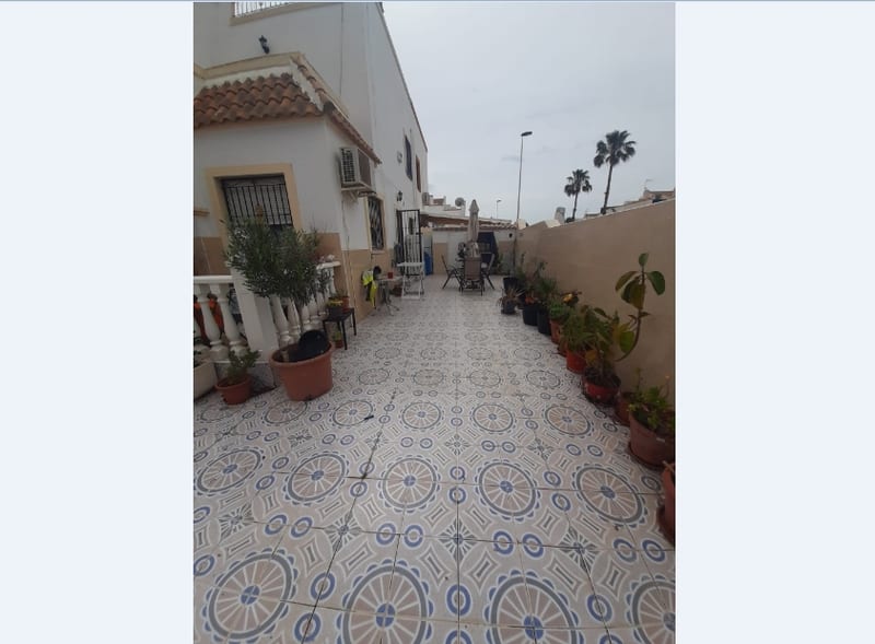 Open photo Listing photo