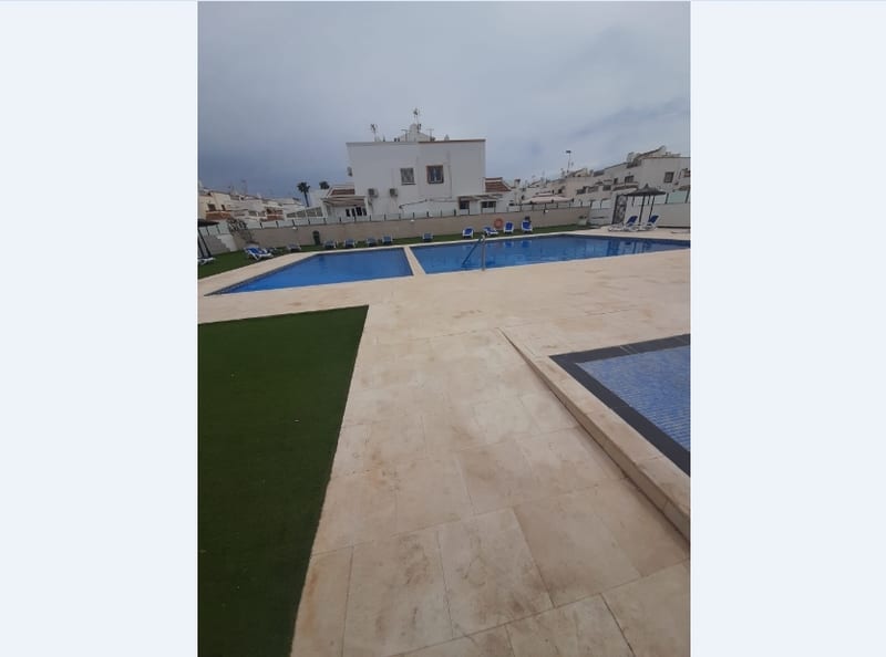 Open photo Listing photo