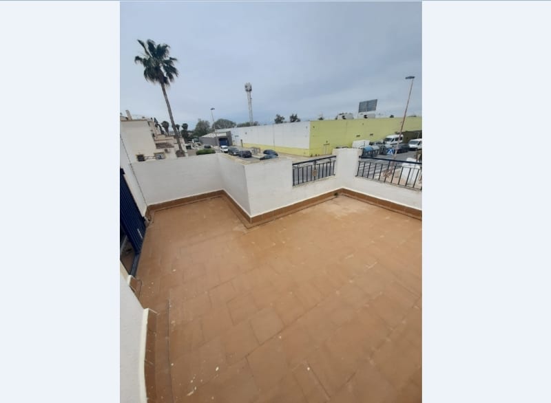 Open photo Listing photo