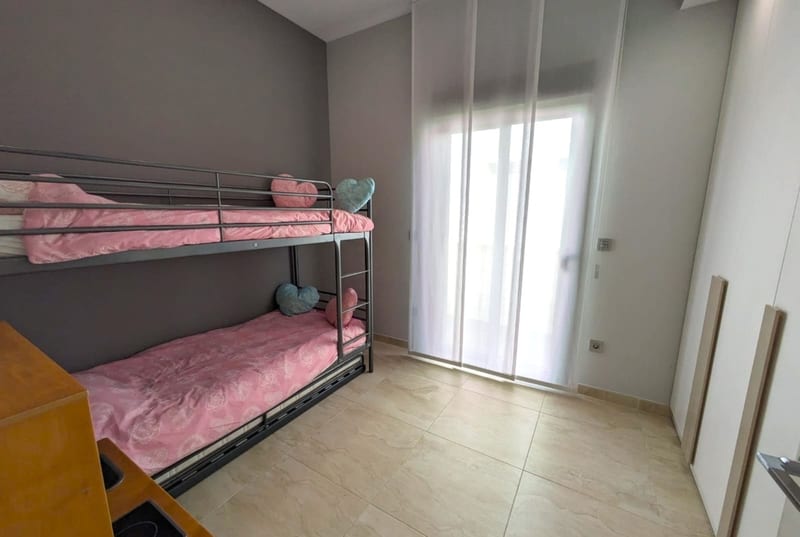 Open photo Listing photo