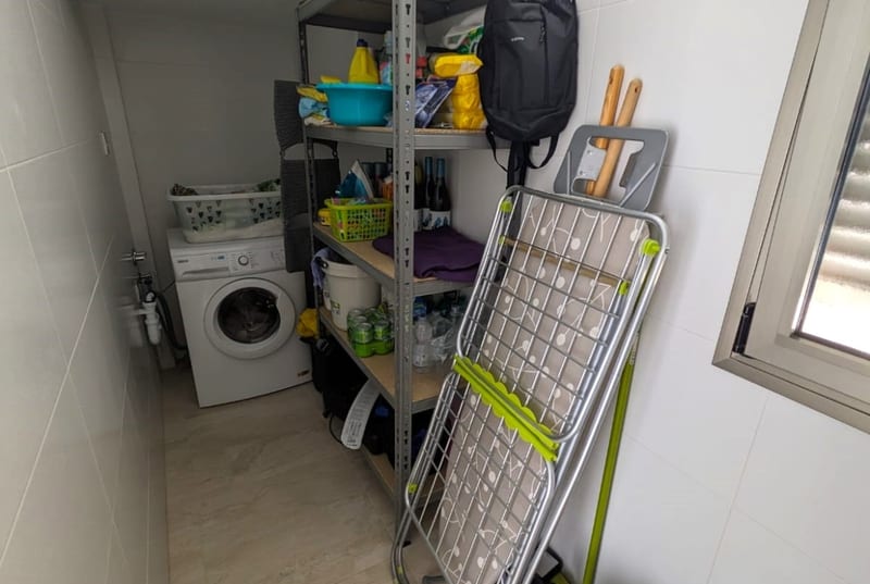 Open photo Listing photo
