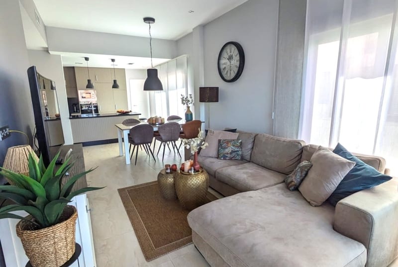 Open photo Listing photo